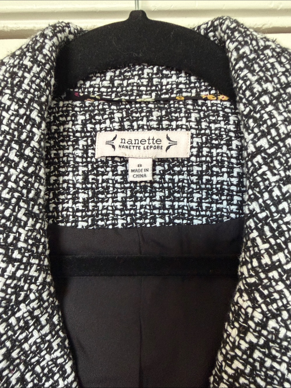 Nannette Black and White Tweed Double-Breasted Blazer in size 8 - Picture 4 of 7